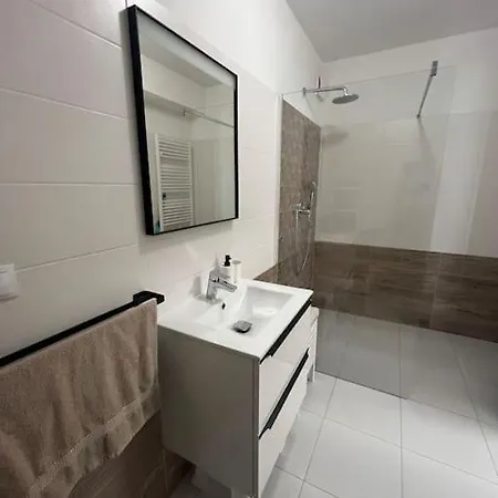 Mony Apartmán Banska Bystrica